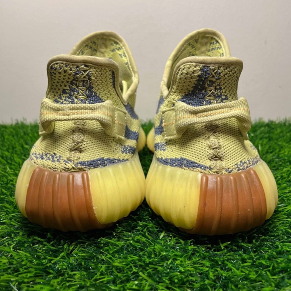 Adidas Yeezy Boost 350 V2 Semi Frozen Yellow - Picture 5 of 14